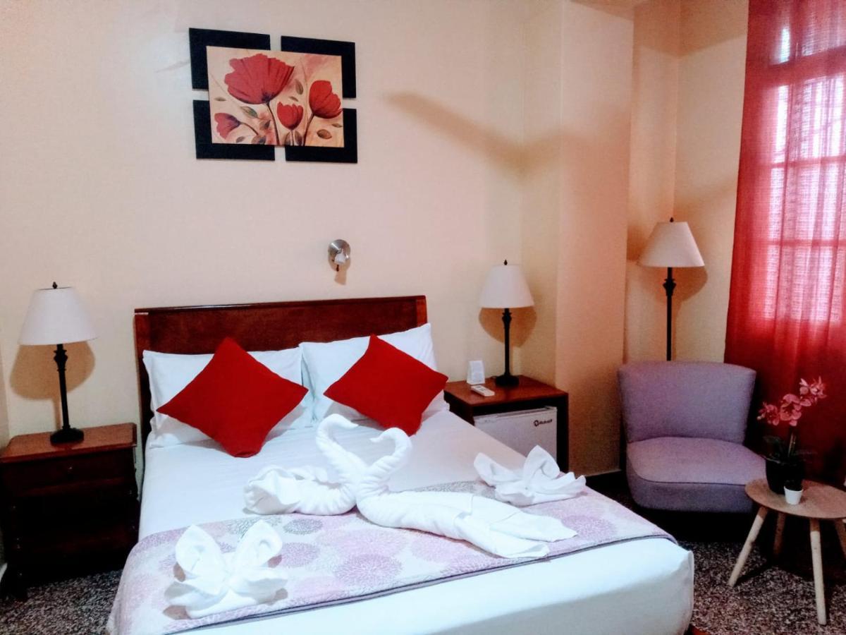 El Virrey Hospedaje Pucallpa Εξωτερικό φωτογραφία
